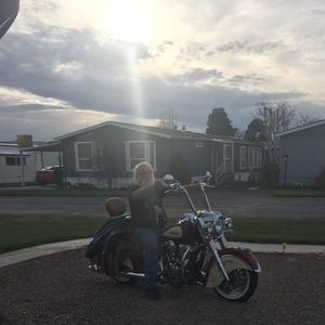 Meet your Posher, Bruce